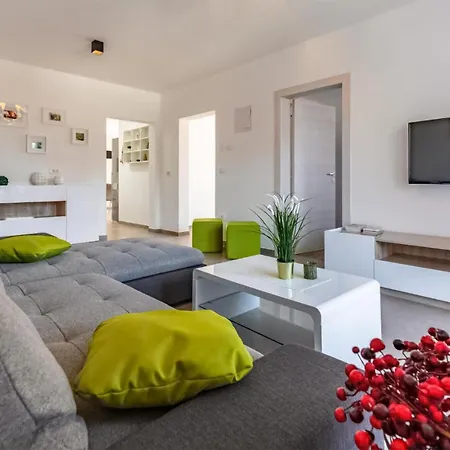 Stunning In With Wifi * Pula