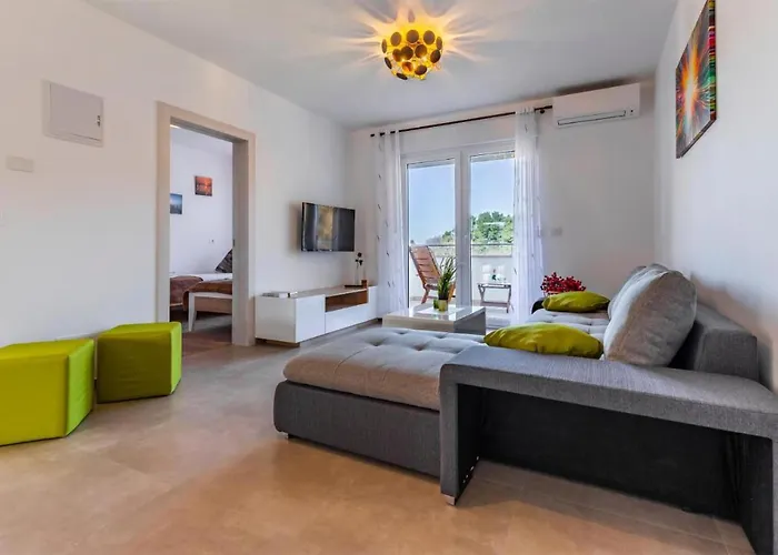 Stunning In With Wifi