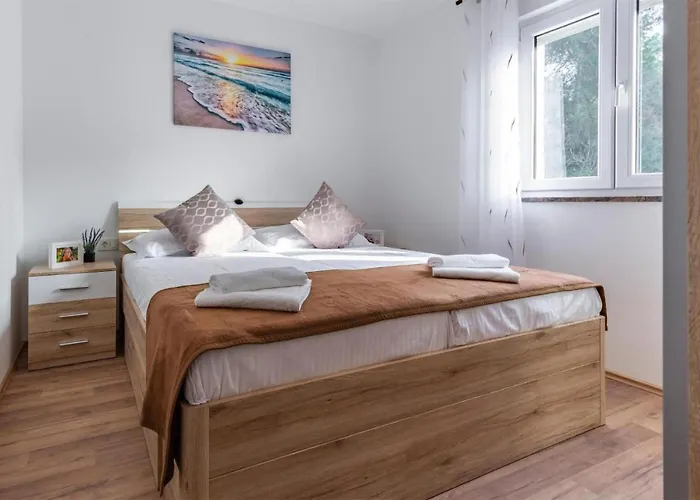 Holiday home Stunning In With Wifi *