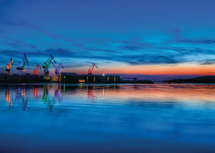 Stunning In With Wifi * Pula