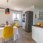 Beautiful Home In Pula *